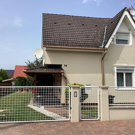Sueti Nyaralo Villa Balatonmáriafürdő Eksteriør billede